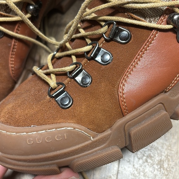 Gucci Flashtreck leather ankle boots - Picture 2 of 6